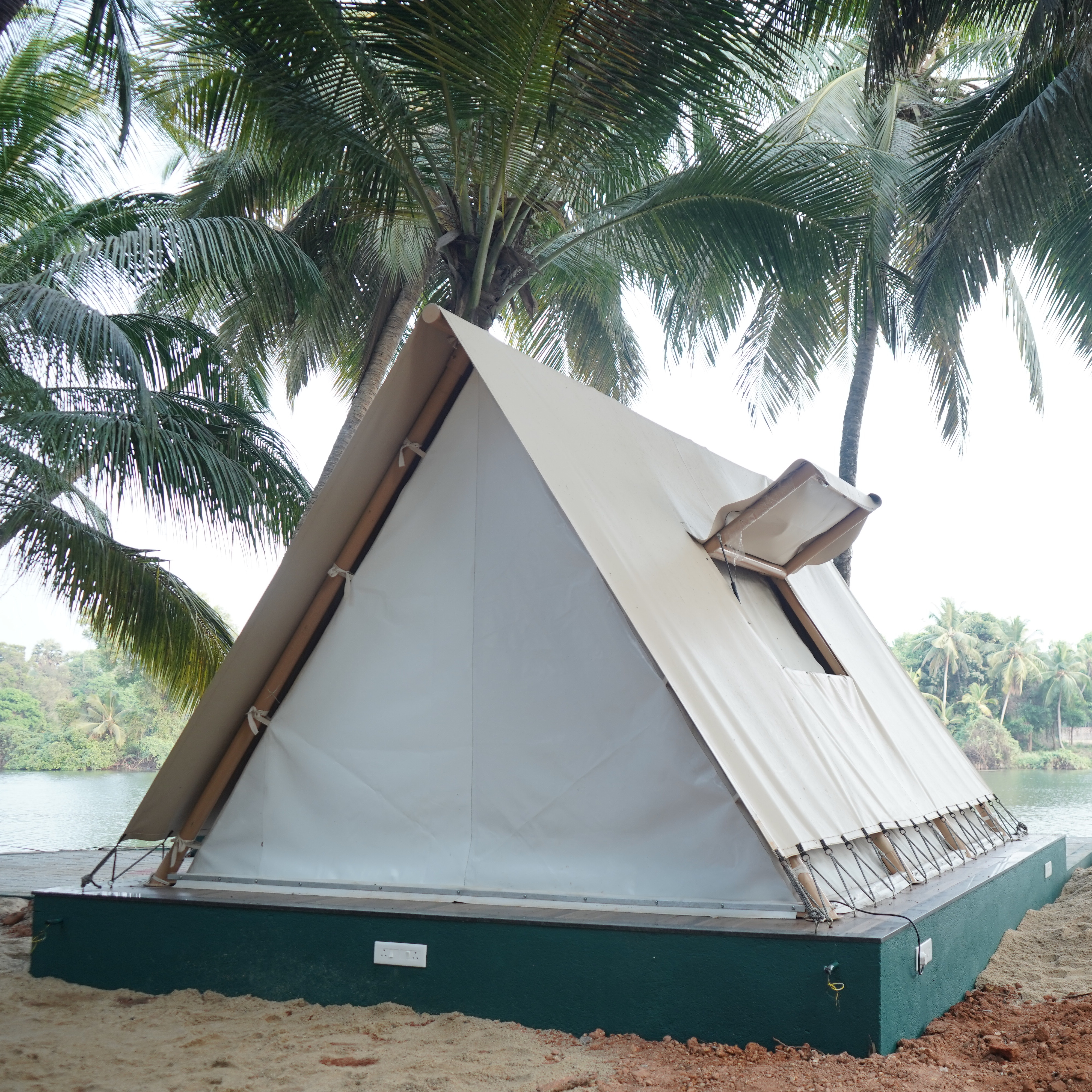 Girigiri Tent 1